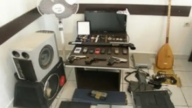 Konya'da 4 evi soyan hırsız tutuklandı