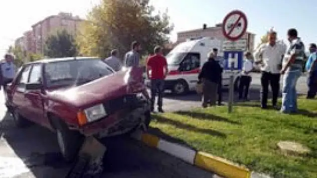 Seydişehir'de trafik kazası: 3 yaralı