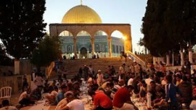 Sadaka Taşı Derneği'nden anlamlı projeler