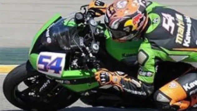 İstanbul'da zafer Sofuoğlu'nun!