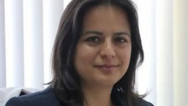 Depresyon annelik keyfi yaşatmıyor