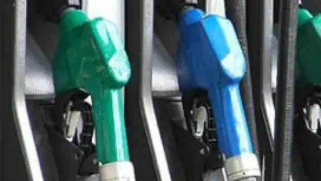 Motorine bir haftada ikinci indirim