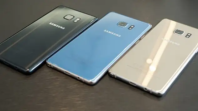 Samsung beklenen tarihi açıkladı