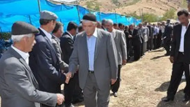 Kan davaları için ''resmi komisyon'' önerisi