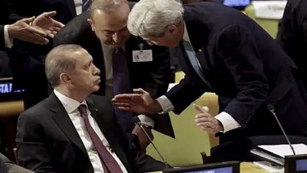 Erdoğan'ın yanına kadar gelip bilgi verdi