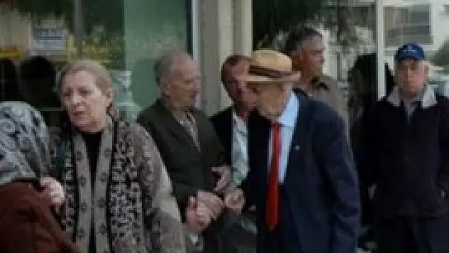 Emeklilere çifte bayram