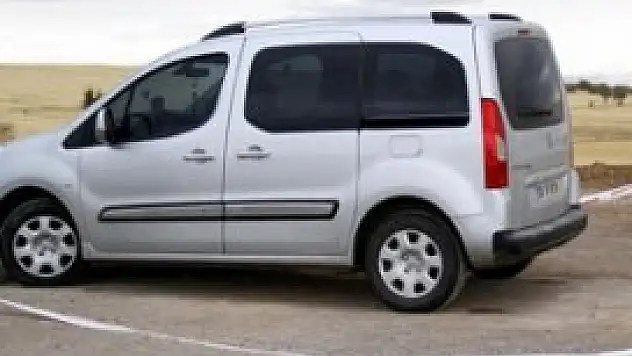 Genelkurmay metal cismi inceledi