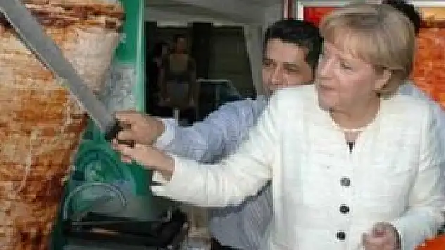 Alman sandığında Türk oyları savaşı