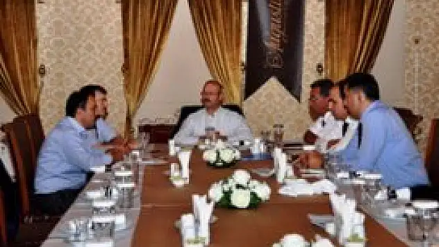 AK Parti'de başkanlar toplandı