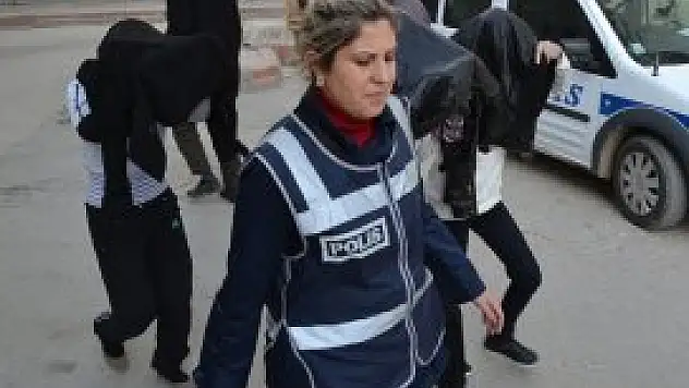 Konya'da 'kartvizit' operasyonu