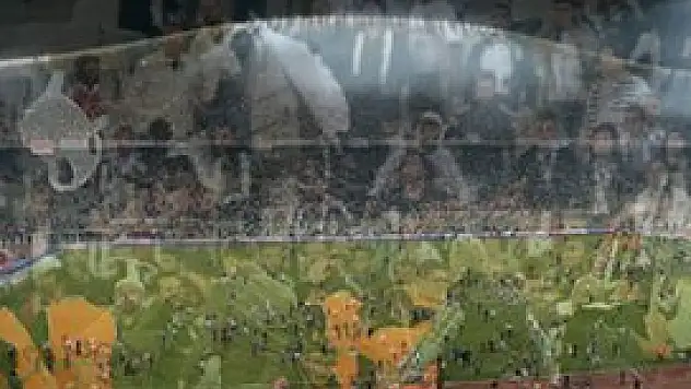 Olaylı derbi tamamlanamadı!