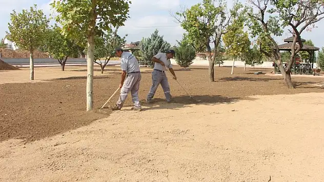 Karatay'da yeşil alan çalışmaları devam ediyor