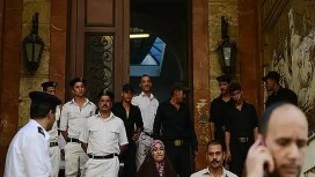 İhvan'ın faaliyetleri yasaklandı