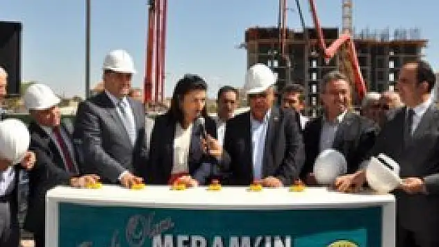 Divanpark Konutları'nın Temeli Atıldı