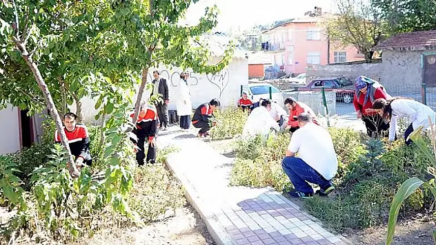 Ruhsal sorunlarını iş ve uğraş terapisiyle aşıyorlar