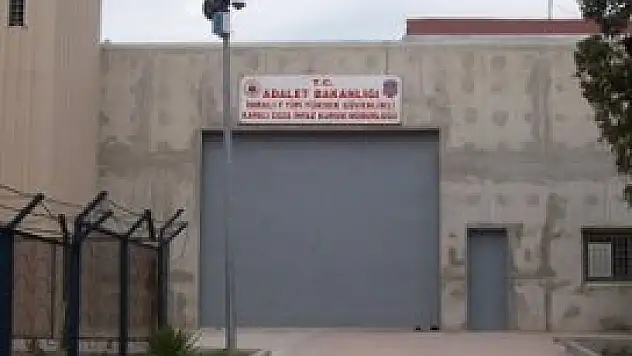 Öcalan'ın yeniden yargılanma talebi reddedildi