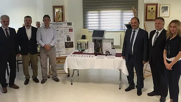 Zararlı böceklerle mücadeleyi kolaylaştıracak cihaz