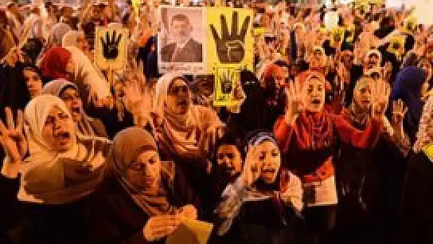 Mısır'da çok sayıda öğrenci yaralandı