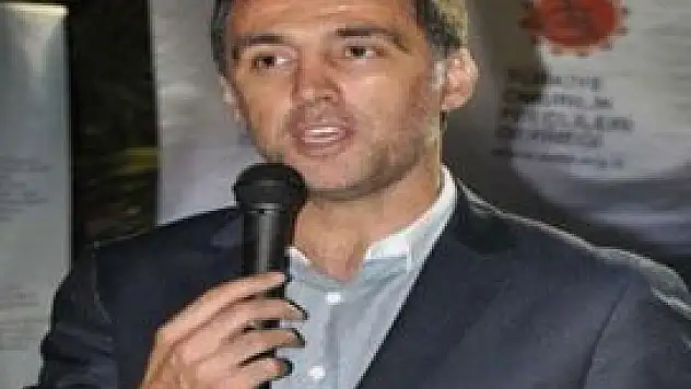 Hakan Şükür'den sert sözler