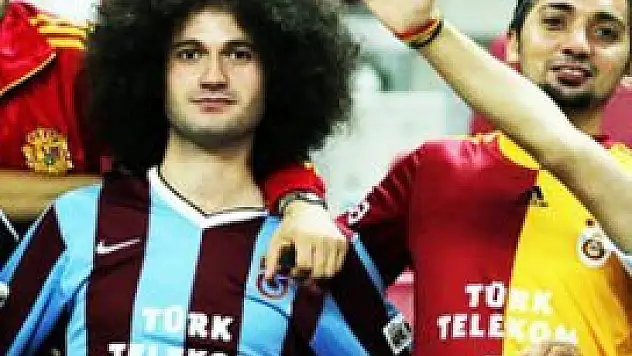 Hangi takım taraftarı hangi partiye oy veriyor?