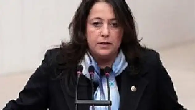 AK Partili vekillerden başörtüsü açıklaması