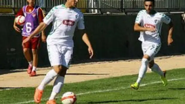 Anadolu Selçukluspor Göztepe'yi ağırlıyor