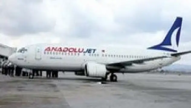 Askerler uçmaya başladı