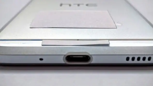 Bu telefonda kulaklık girişi yok!