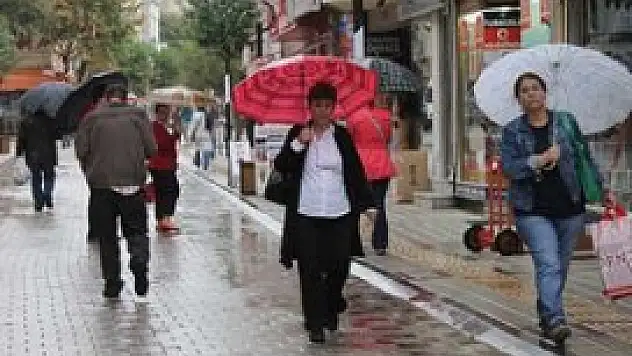 Doğu Akdeniz için 'çok kuvvetli' yağış uyarısı