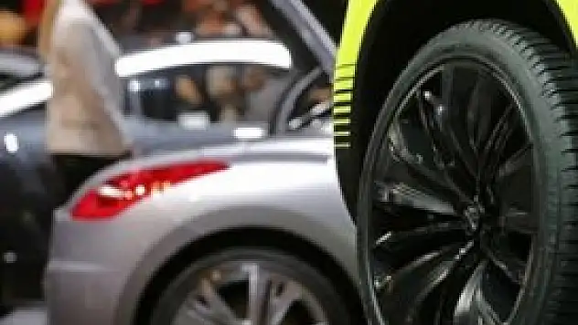 Devler 180 bin aracı geri çağırıyor