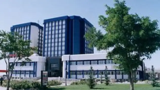 Rektör Gökbel'den akademisyenlere müjde