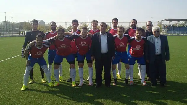 Altınekinspor galibiyetle başladı
