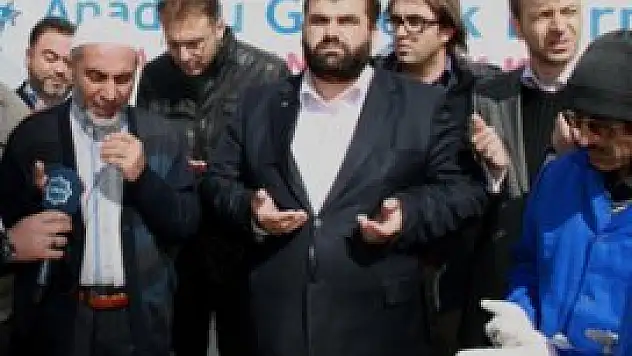 AGD, esnafa 'Ahilik pilavı' dağıttı