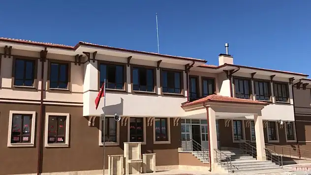Çumra'da eğitim yatırımları sürüyor