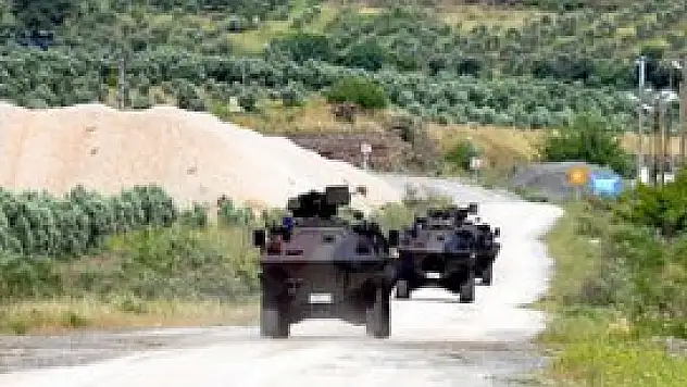 Teröristler Dörtyol'da vatandaşa erzak aldırmış