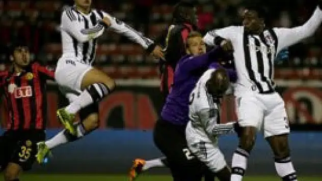 Kartal dışarda uçtu 0 - 1