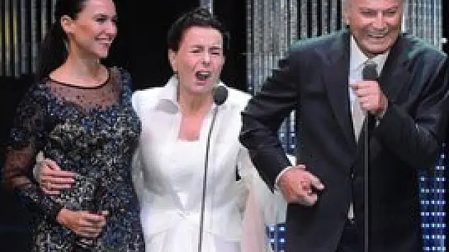 Sinemanın usta isimlerine 50. Yıl Özel Ödülü