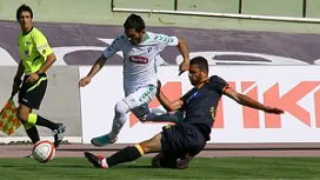 Anadolu Selçukluspor 3 puana hasret