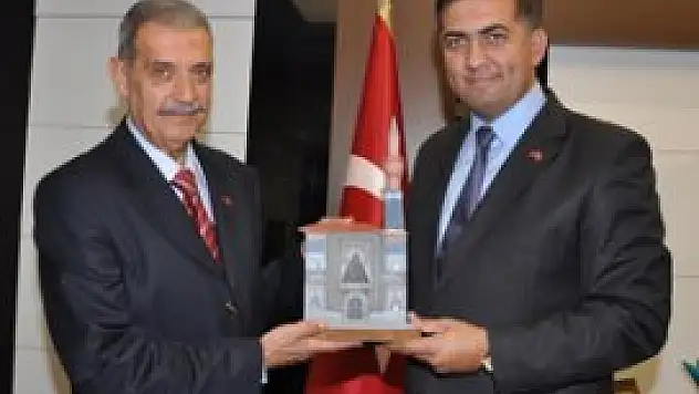 'Biz De Osmanlı Torunuyuz'