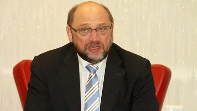 AP Başkanı Schulz'dan Türkiye'ye yaptırım tehdidi
