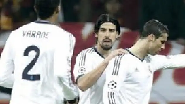 Real Madrid çalkalanıyor!