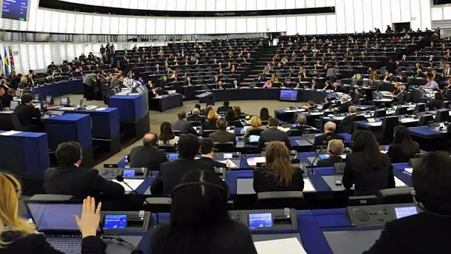 Avrupa Parlamentosu'nda kritik Türkiye oylaması