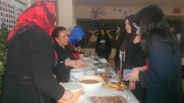 Özel Enderun Liseleri'nde Kermes