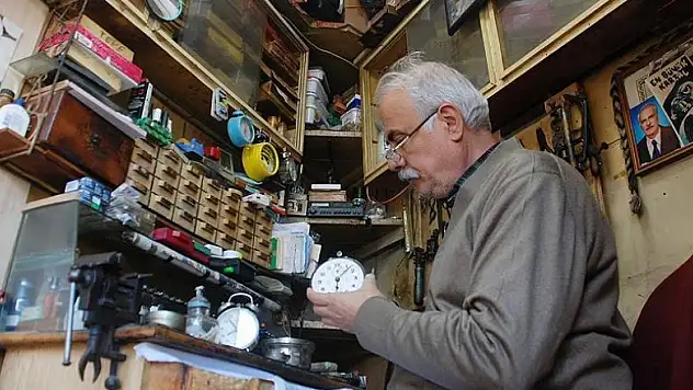 Saatler arasında yarım asır