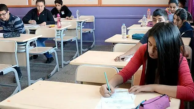 TEOG'da öğrencilerin yüzde 58'i ilk üç tercihine yerleşti