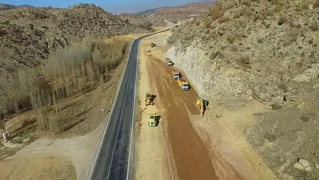 Konya-Beyşehir yol çalışmaları havadan görüntülendi