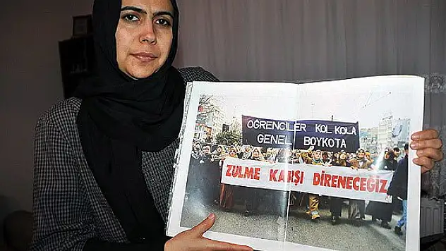 Mağdur öğretmen 14 yıl sonra mesleğine döndü