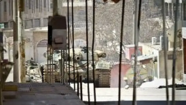 'Esed güçleri 100 kişiyi idam etti'