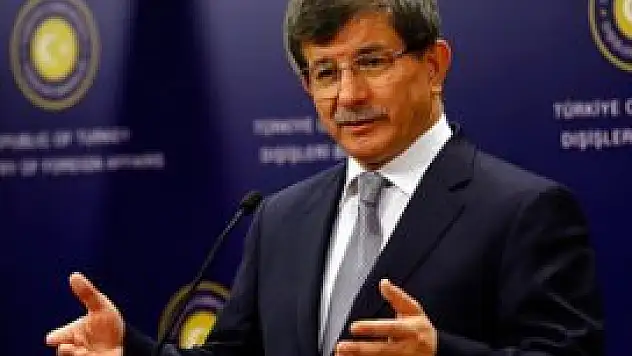 Ahmet Davutoğlu'nun bayram programı