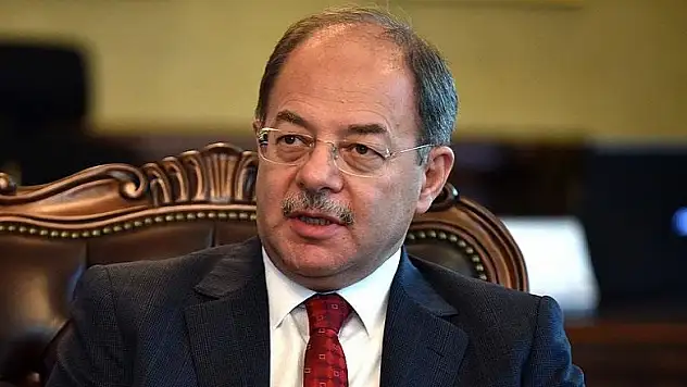 Akdağ: Sağlık çalışanına şiddet gösteren karşısında beni bulur